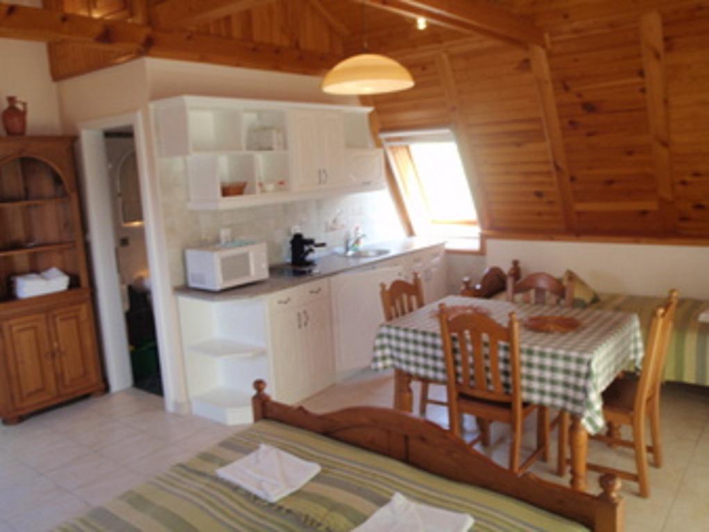 Margareta Apartmanhaz Apartment Hajduszoboszlo Ruang foto